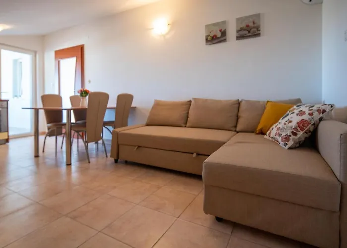 Appartement Di-ana Pakoštane