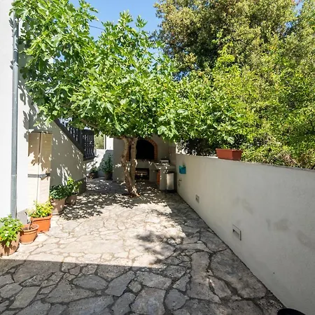 Di-ana Apartament Pakoštane