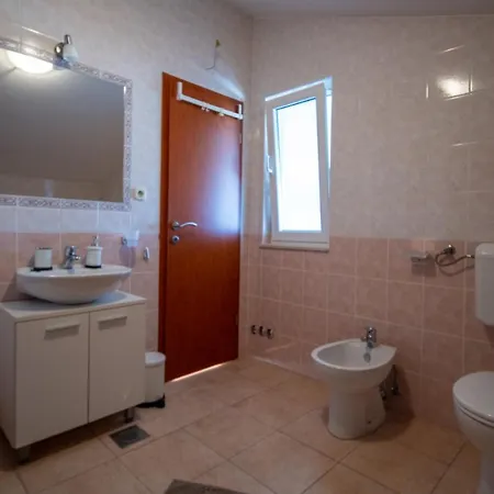 Apartament Di-ana Pakoštane