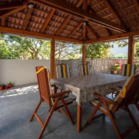 Apartment Di-ana