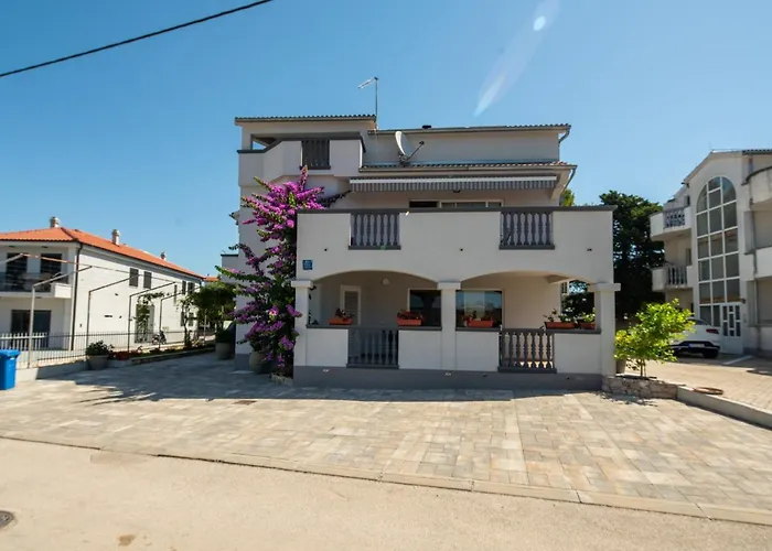 Apartamento Di-ana *