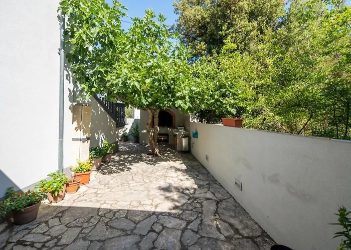 Di-ana Apartamento Pakoštane
